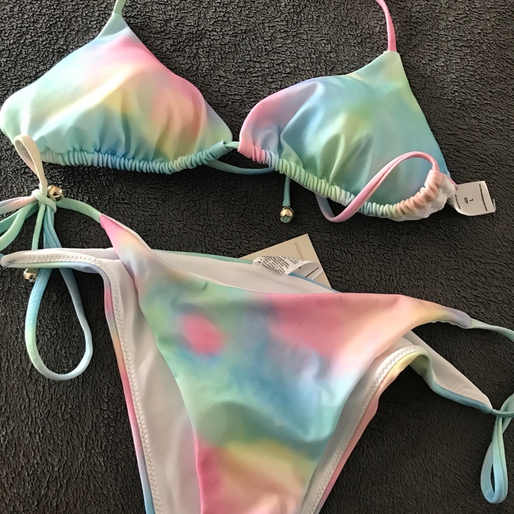 Plumeri Tie dye bikini set